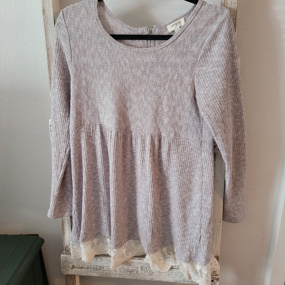 Umgee Knit dress with lace trim